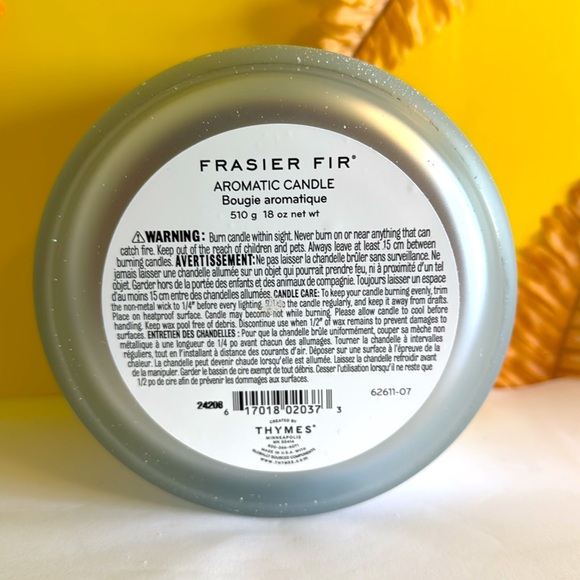 Thymes Frasier Fir Flocked Jar Candles – Holiday Scented Candles (3-Wick, 18 oz) - Picture 6 of 7